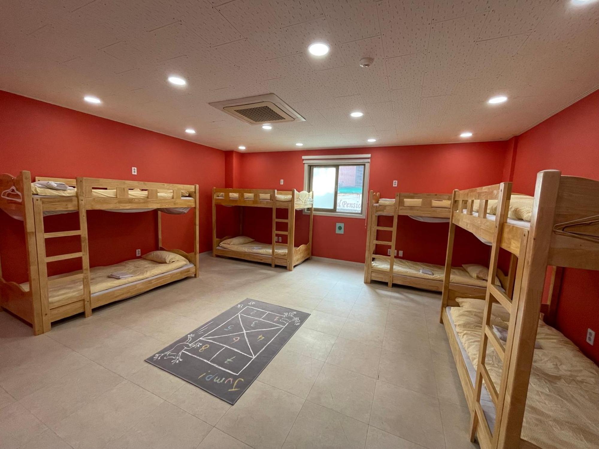 Jeju Airport Hostel Yesjun Eksteriør bilde