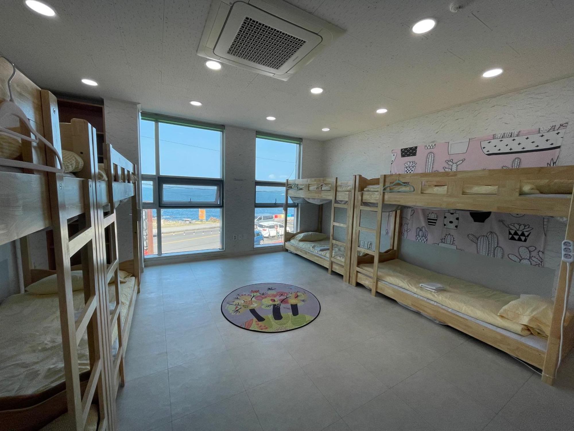Jeju Airport Hostel Yesjun Eksteriør bilde