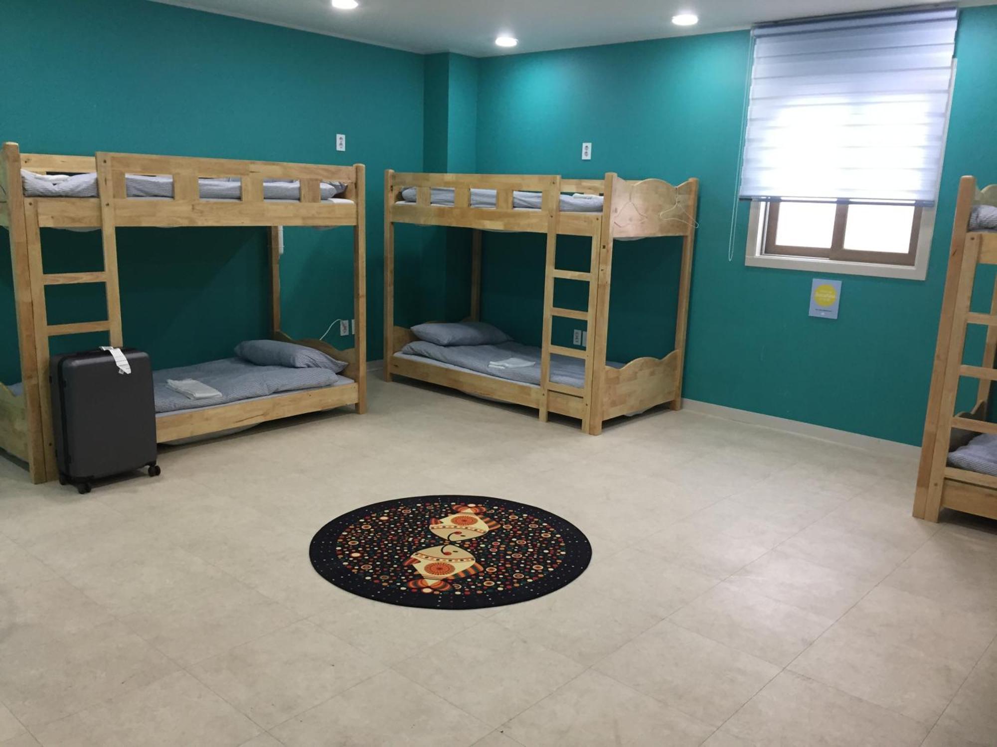 Jeju Airport Hostel Yesjun Eksteriør bilde